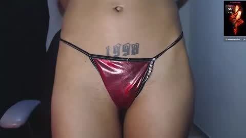 Snapshot of toxxxic_cams chatting on March 10, 8:30 am toxca69 online show from March 10, 8:30 am