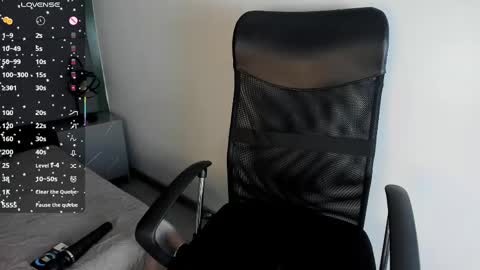 tracy online show from February 26, 6:04 am