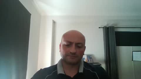 Snapshot of tradiedan2023 chatting on December 2, 2:53 am tradiedan2023 online show from December 2, 2:53 am