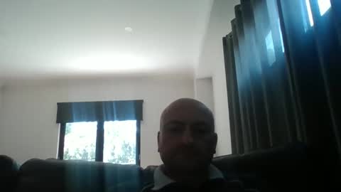 Snapshot of tradiedan2023 chatting on December 18, 3:23 am tradiedan2023 online show from December 18, 3:23 am