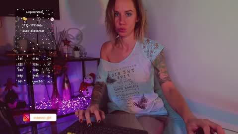 Hey my name is Kiri Kiri online show from January 7, 8:31 pm