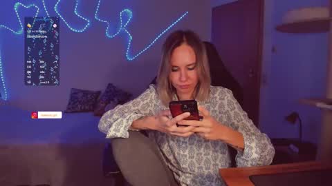 Hey my name is Kiri Kiri online show from November 20, 4:07 pm