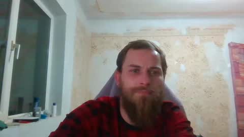 Snapshot of tralalabala chatting on February 6, 8:13 pm Tralalabala online show from February 6, 8:13 pm