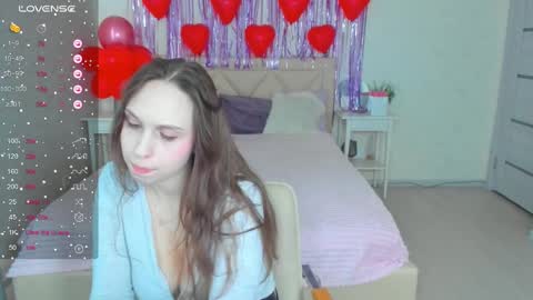 Kate online show from February 12, 8:38 am