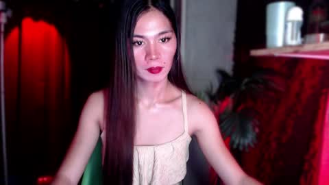 Emerald online show from June 2, 2:52 pm