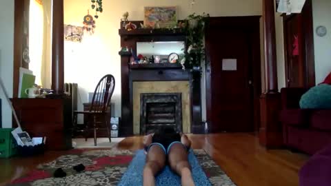 transamoure online show from March 18, 2:53 pm