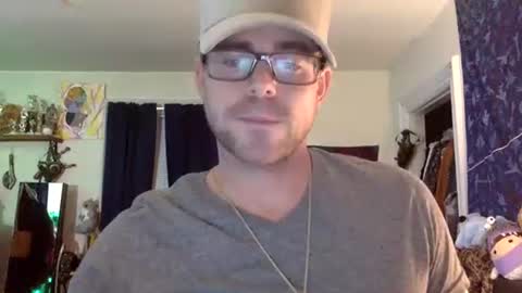 transcurious101 online show from February 3, 3:09 am