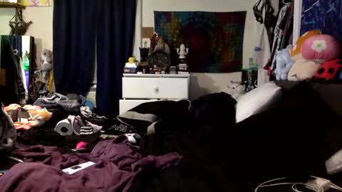 transcurious101 online show from October 13, 2:33 am