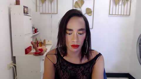 transeugene1990 online show from April 6, 4:57 am