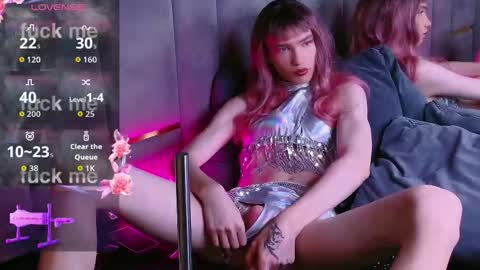 Snapshot of translustybabe chatting on November 1, 8:55 pm STACY online show from November 1, 8:55 pm