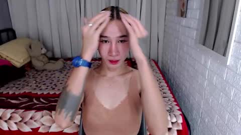 Snapshot of transmedusaxxx chatting on March 3, 2:50 am Chloe online show from March 3, 2:50 am