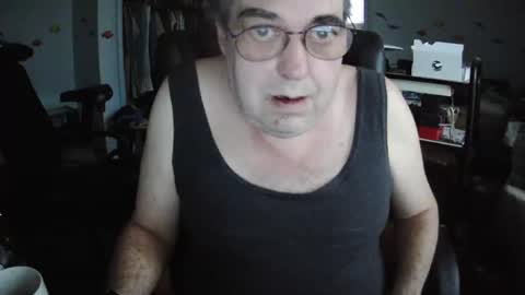 Snapshot of transmtfhello chatting on December 29, 8:04 pm Peter online show from December 29, 8:04 pm