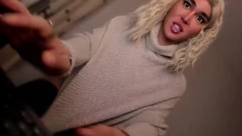 ALMIGHTY GODDESS VALENTINA online show from October 21, 1:06 am