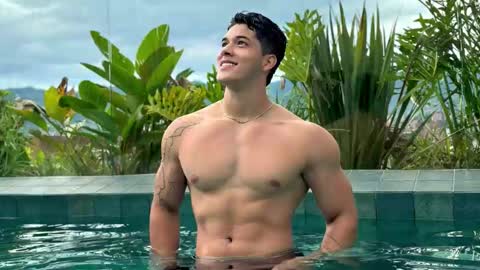 Snapshot of travis_joplinn chatting on December 3, 12:07 am travis joplin online show from December 3, 12:07 am