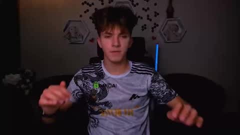 Travis online show from September 20, 8:48 am