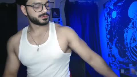 travisandnina online show from February 17, 2:24 pm