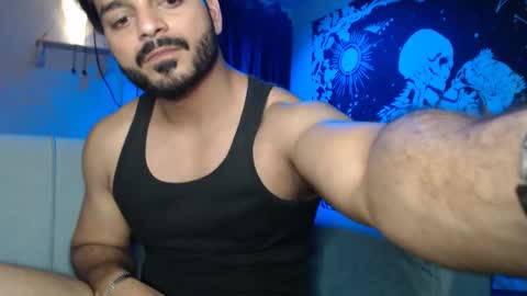 travisandnina online show from February 22, 8:40 pm