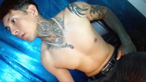 TRAV - INDEPENDENT MODEL online show from December 20, 3:31 pm