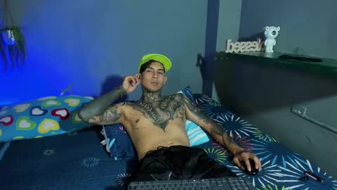 TRAV - INDEPENDENT MODEL online show from September 11, 8:20 pm