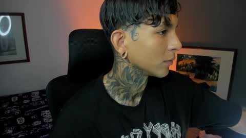 TRAV - INDEPENDENT MODEL online show from November 7, 7:30 am