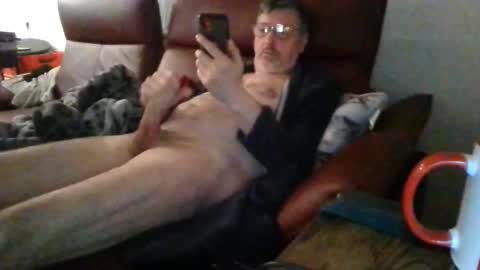 trebgeis1 online show from March 25, 4:40 am