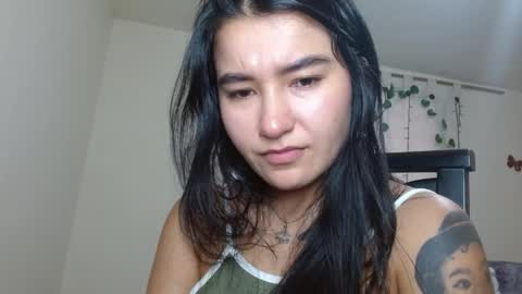 trebol_4 online show from June 1, 8:43 pm