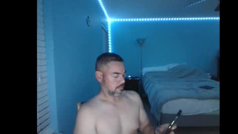 Snapshot of trebor_sins chatting on January 7, 1:06 am trebor_sins online show from January 7, 1:06 am