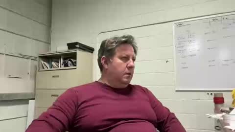 Snapshot of treborinthesky chatting on January 9, 10:31 pm treborinthesky online show from January 9, 10:31 pm