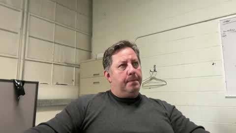 Snapshot of treborinthesky chatting on November 8, 7:01 pm treborinthesky online show from November 8, 7:01 pm