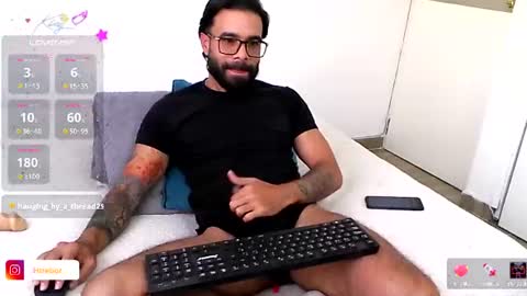Hunter man online show from June 18, 8:46 pm