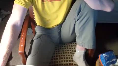 Snapshot of treehugger1711 chatting on February 28, 5:08 am treehugger1711 online show from February 28, 5:08 am