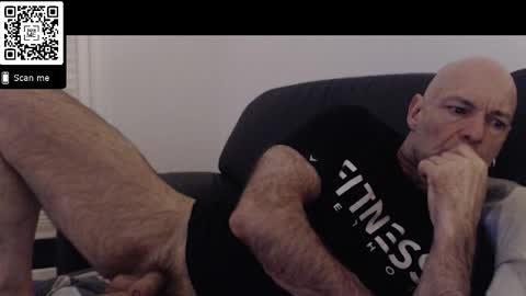 Snapshot of treimann chatting on November 2, 8:22 pm Thorcci online show from November 2, 8:22 pm