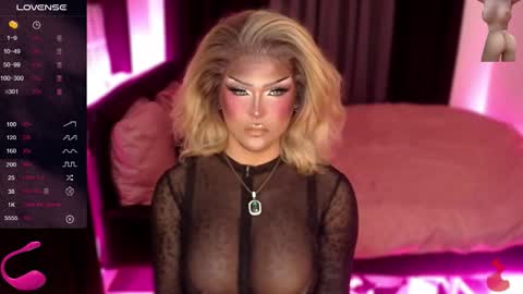 Jade online show from December 18, 3:07 pm