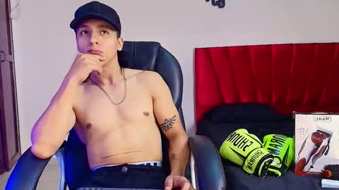 Snapshot of trevor_belmon chatting on September 20, 5:41 am Trevor Belmon online show from September 20, 5:41 am