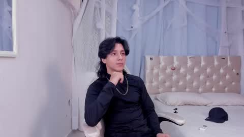 Snapshot of trevor_belmon chatting on October 26, 4:40 am Trevor Belmon online show from October 26, 4:40 am