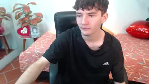 trevor_mob online show from March 28, 6:40 pm