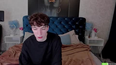 TrevorBenson online show from September 9, 6:07 pm