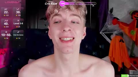 TrevorBenson online show from October 27, 6:06 am