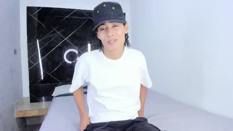 Trey online show from January 17, 3:44 am