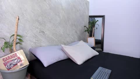 Trey online show from February 4, 3:56 am