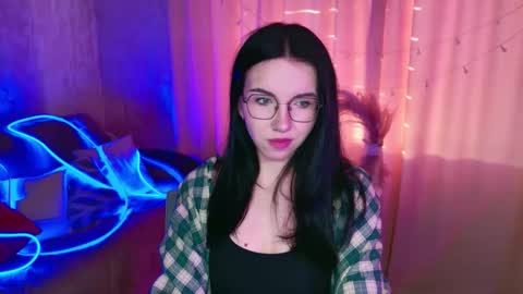 Snapshot of triciadaisy chatting on April 29, 2:43 pm TriciaDaisy online show from April 29, 2:43 pm