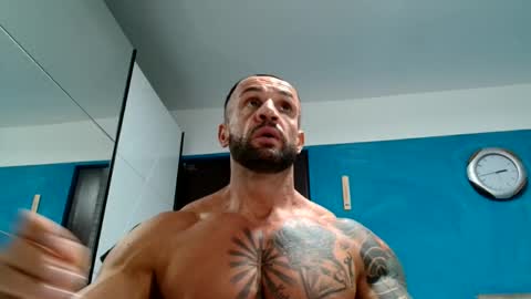 Snapshot of tridentmuscles chatting on September 22, 11:45 am tridentmuscles online show from September 22, 11:45 am