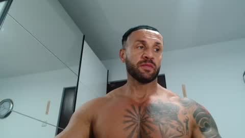 tridentmuscles online show from May 2, 10:20 am