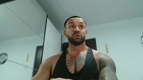 tridentmuscles online show from May 6, 10:20 am