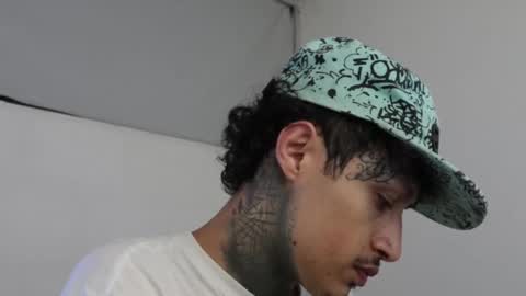 - trieone online show from March 6, 4:30 am