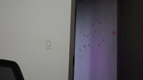 - trieone online show from September 28, 11:10 pm