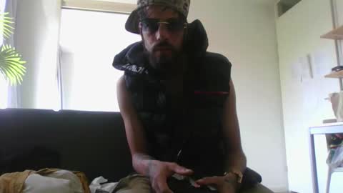 triestjoe online show from May 30, 2:47 pm
