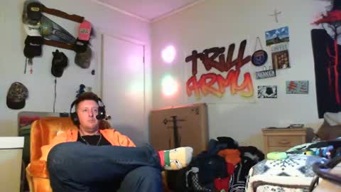 Snapshot of trillnonymau5 chatting on January 8, 11:30 pm trillnonymau5 online show from January 8, 11:30 pm