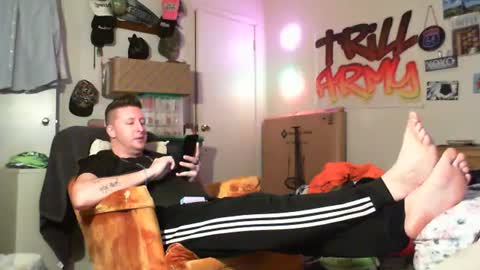 Snapshot of trillnonymau5 chatting on January 28, 6:17 pm trillnonymau5 online show from January 28, 6:17 pm