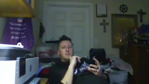 Snapshot of trillnonymau5 chatting on February 13, 2:56 am trillnonymau5 online show from February 13, 2:56 am